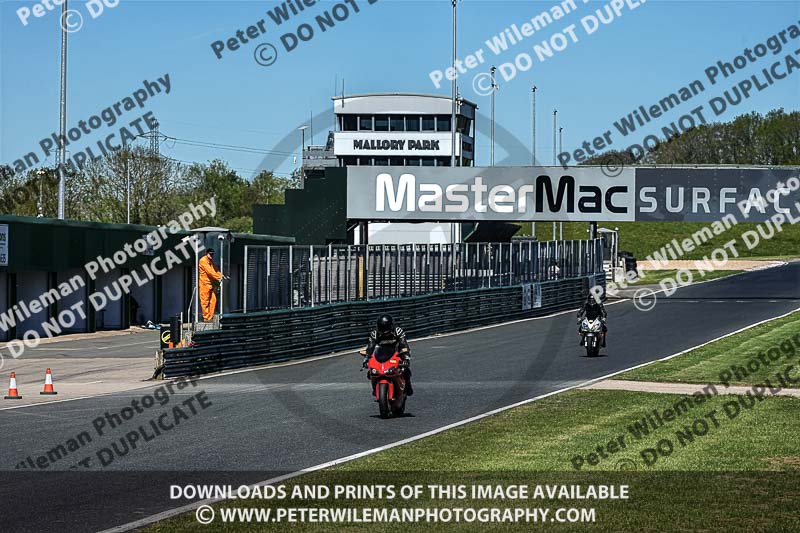enduro digital images;event digital images;eventdigitalimages;mallory park;mallory park photographs;mallory park trackday;mallory park trackday photographs;no limits trackdays;peter wileman photography;racing digital images;trackday digital images;trackday photos